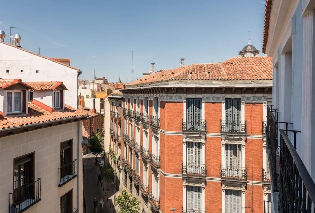 Piso De Lujo En Madrid Centro La Dolce Vita エクステリア 写真